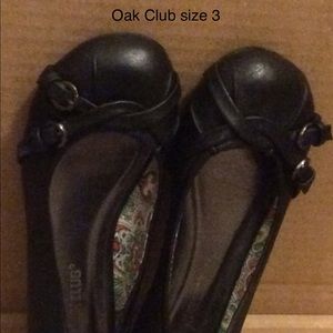 Girls dress shoes